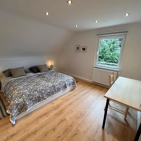 Appartement Gemuetliche, Ruhige *